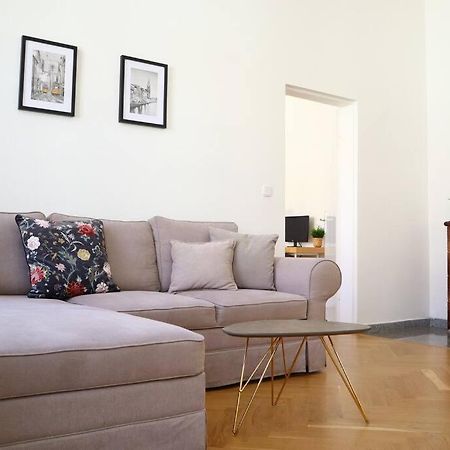 Bloom - Cozy Apartment, 5 Stops To City Center Viyana Dış mekan fotoğraf